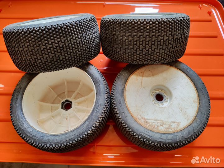 Колеса для RC трагги 1/8