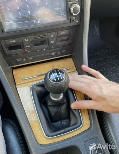 Чехол кпп МКПП с ручкой Audi A4 8e b6 b7 а4 б6 б7