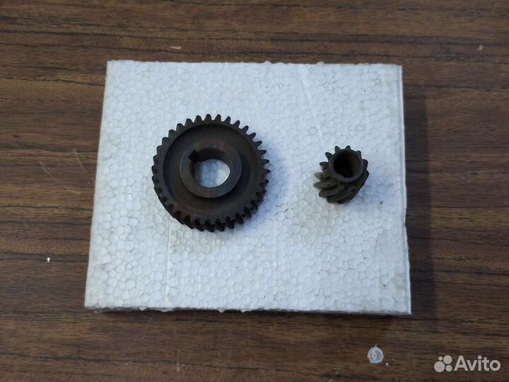 Шестерни к электропиле 