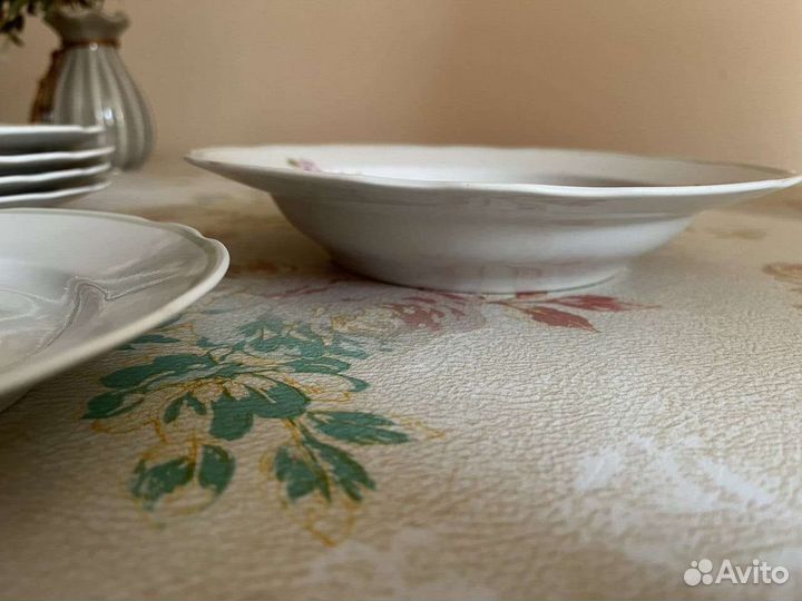 Сервис тарелок