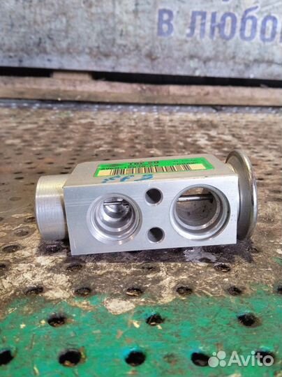 Клапан кондиционера Ford Focus