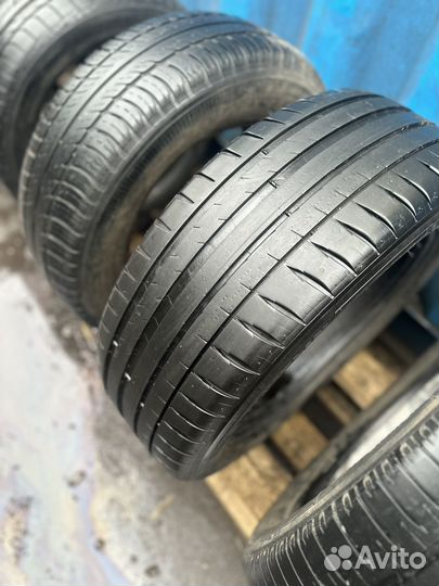 Michelin Pilot Sport 4 205/55 R16 91W