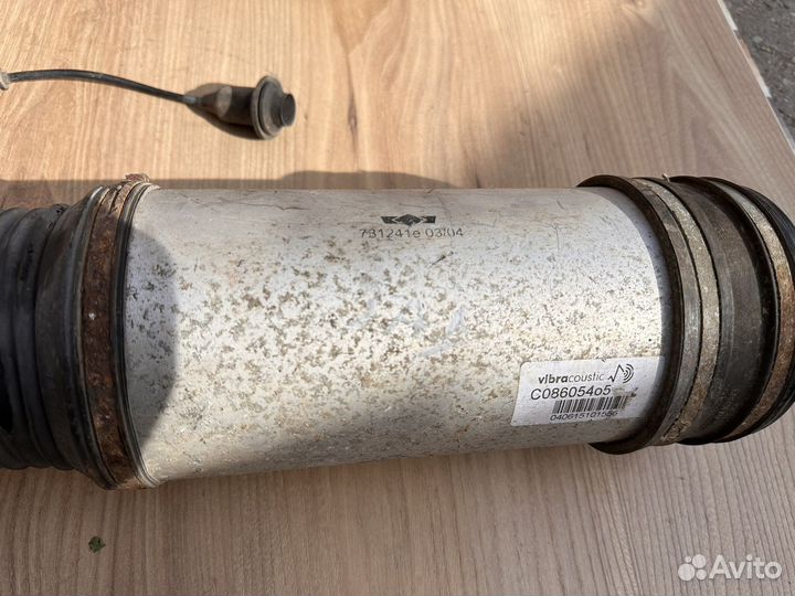 Передняя и задняя пневмостойка Mercedes w220