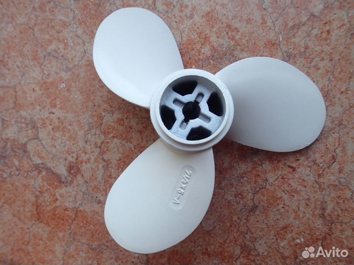 Гребной винт для лодочного мотора yamaha 2cmhs 3лс