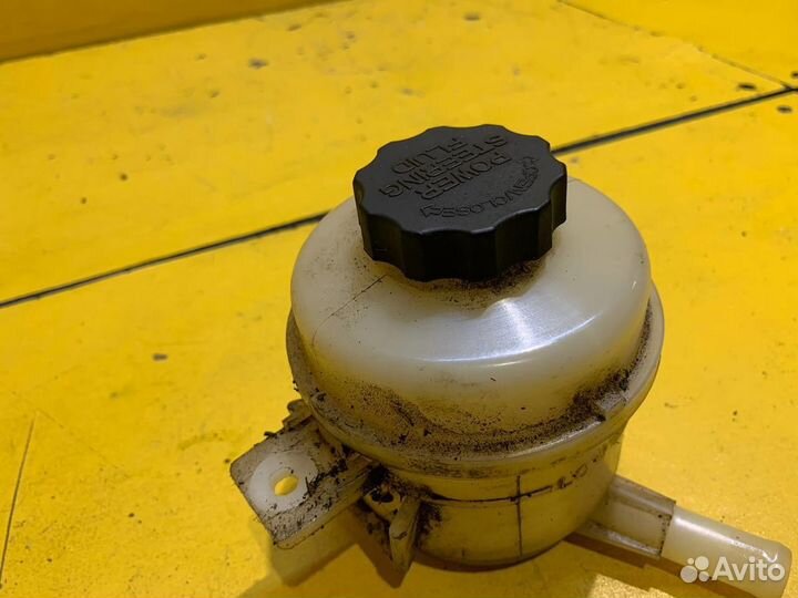 Бачок гур Kia Spectra 2002–2011