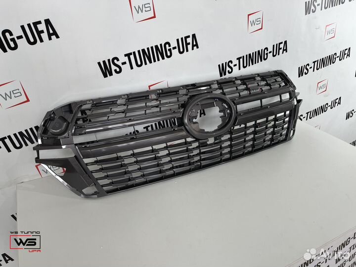 Решетка радиатора Тойота land cruiser 200 Y144