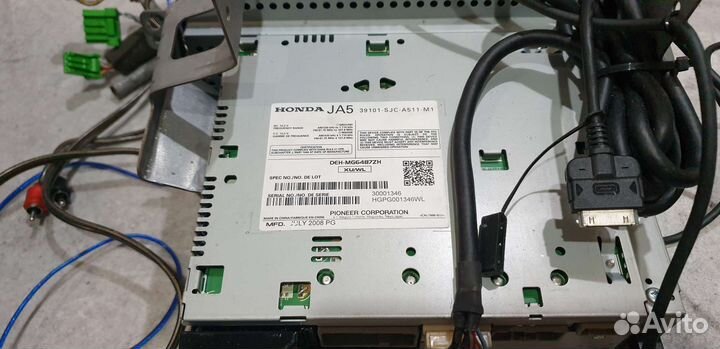 Honda ridgeline 2009год приемник с адаптером iPod
