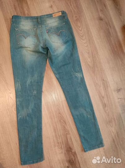 Джинсы levis demi curve straight jeans 28