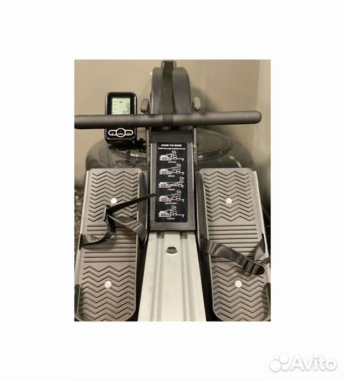 Водный гребной тренажер