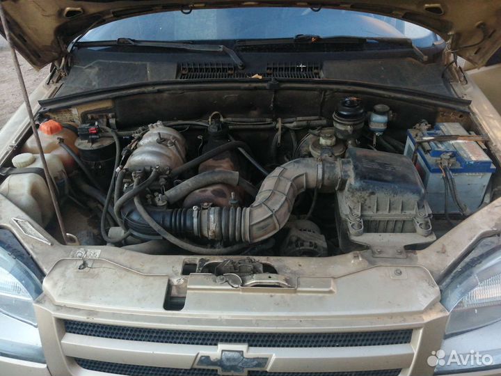Chevrolet Niva, 2004
