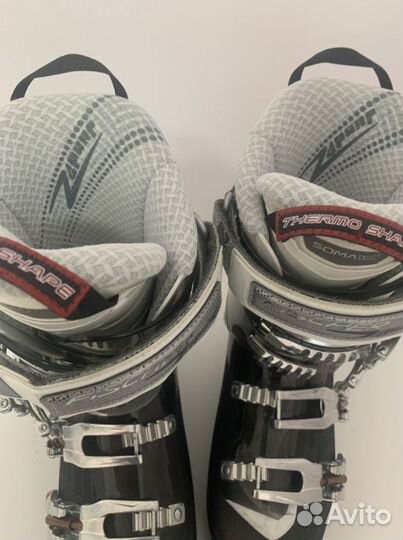 Горнолыжные ботинки Fischer Zephyr 10