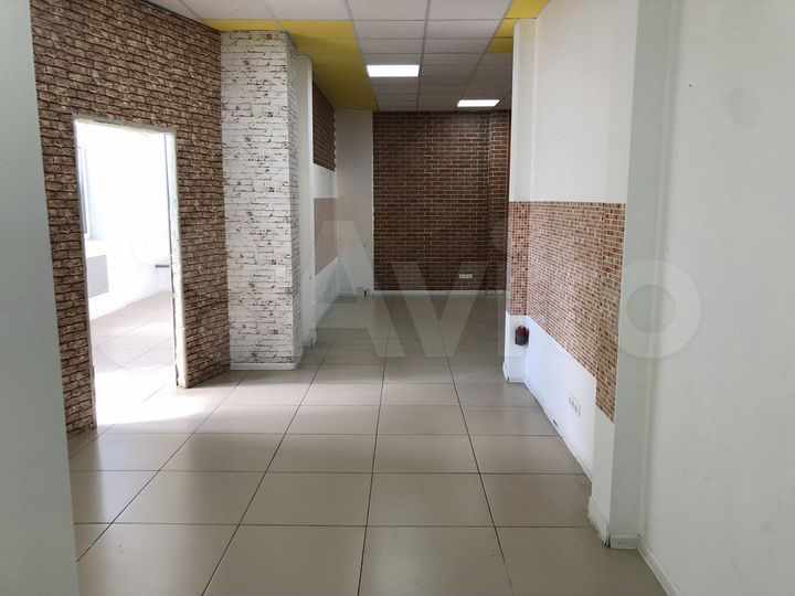 Торговая площадь, 75 м²