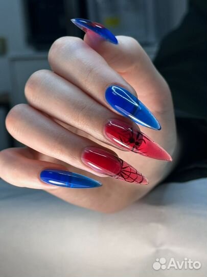 Модель на Маникюр/Педикюр/Наращивание ногтей