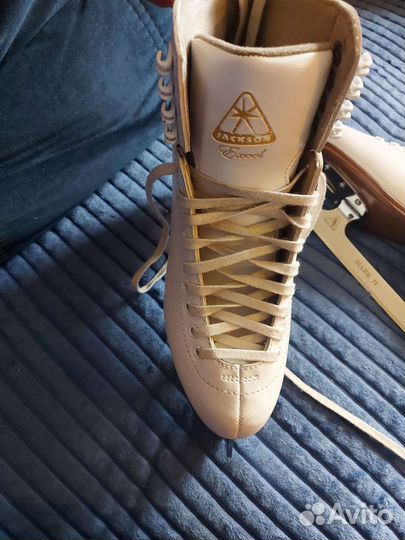 Фигурные коньки jackson Excel