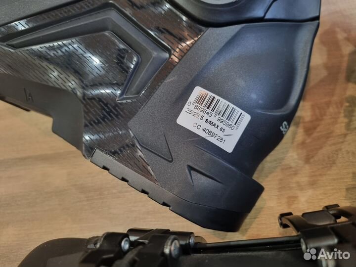 Горнолыжные ботинки