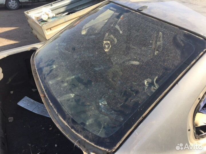 Заднее стекло Subaru Legacy BD5