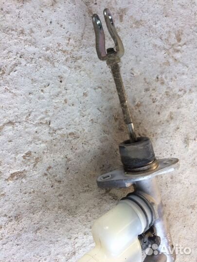 Хундай Акцент главный цилиндр сцепления