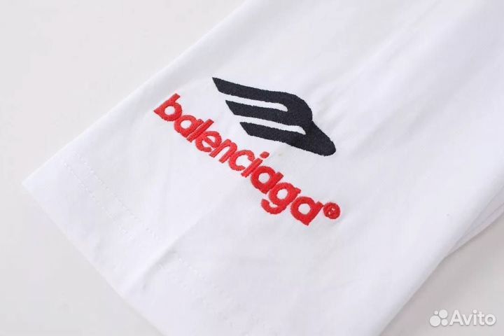 Футболка Balenciaga Белая