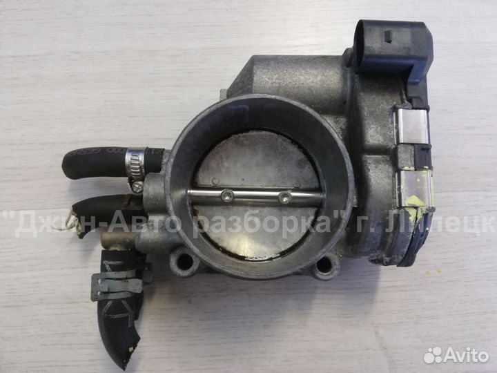 Заслонка дроссельная Passat B5 Audi A4 2.4 2.8 3.0