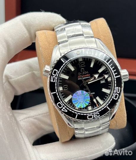 Часы мужские механические