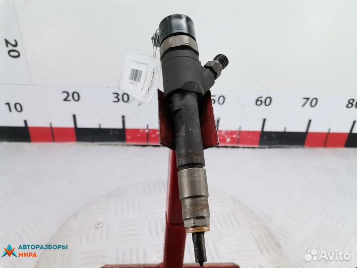 Форсунка Renault Scenic рест. 2003 8200606383