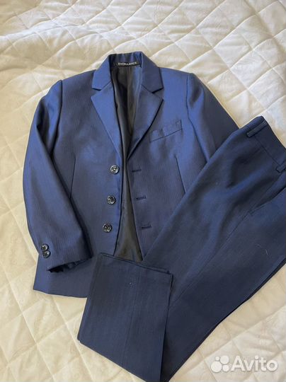 Школьный костюм