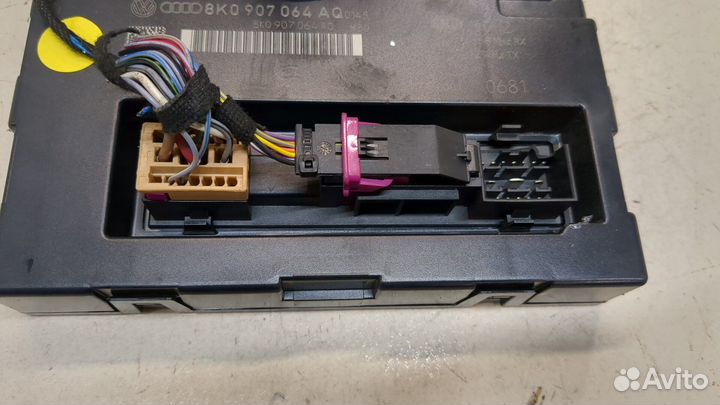 Блок управления бортовой сети Audi Q5