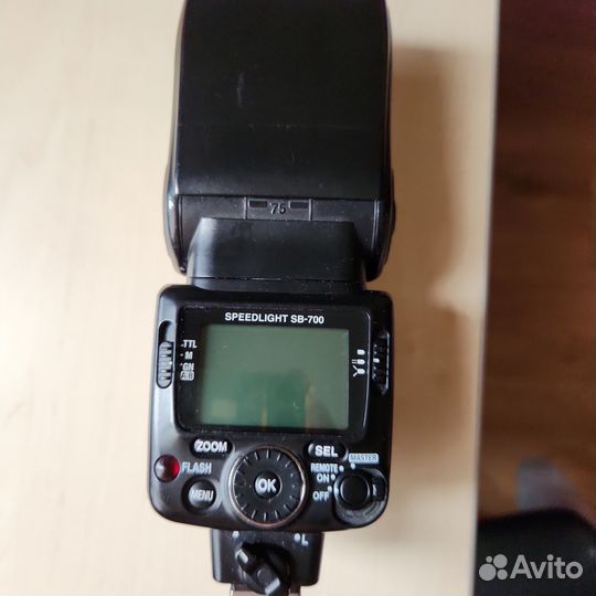 Вспышка nikon sb 700