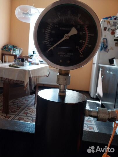 Пресс гидравлический для холодного отжима масла