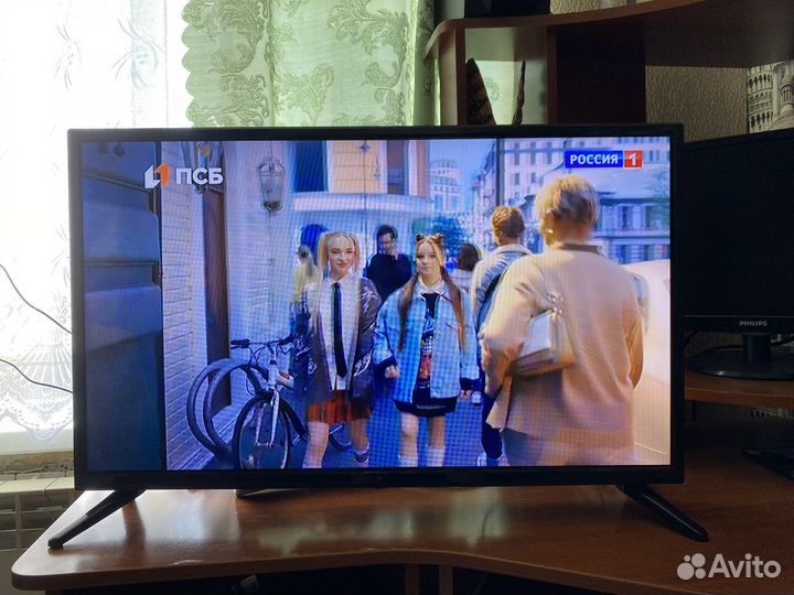 Телевизор Dexp 32 дюйма без SMART