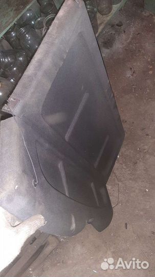 Задняя полка