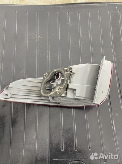 Фонарь задний Kia Rio 3, Шевроле Нива