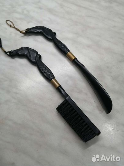 Щётка и ложка