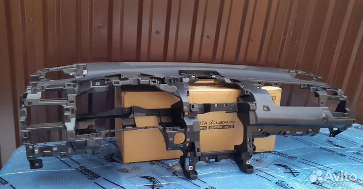 Торпедо Toyota Camry 50- 55 2011-2017