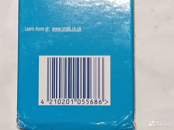 Электрическая зубная щетка Oral-B TriZone 1000