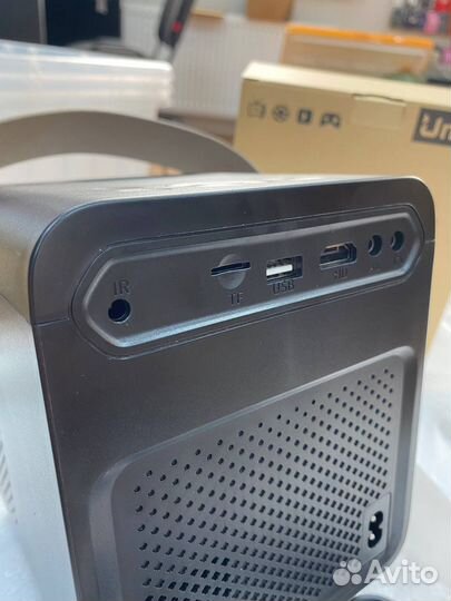 Проектор umiio