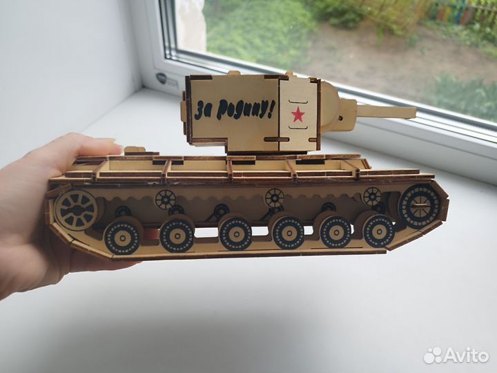 Деревянный конструктор танк кв-2