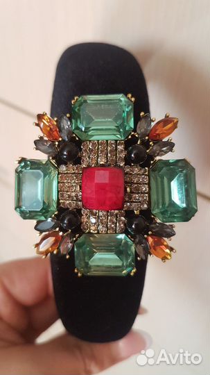 Броши всякие разные