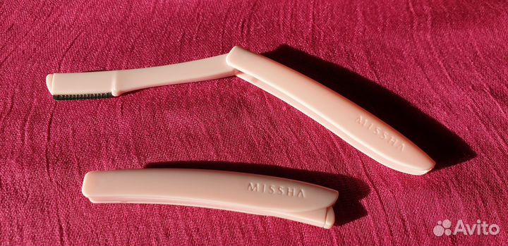 Бритва для коррекции бровей