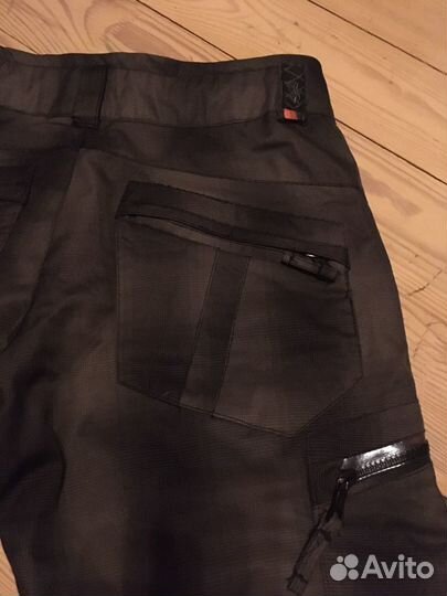 Штаны сноубордические