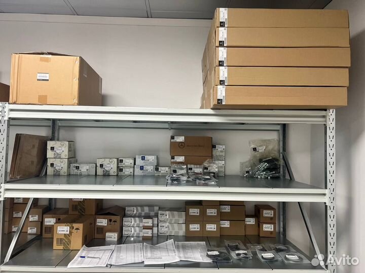 A2132406100 Mercedes-Benz опора кпп original