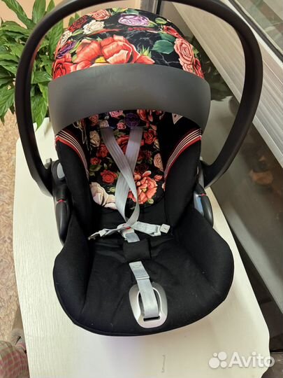 Автокресло детское Cybex Cloud Z Blossom
