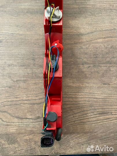 Фонарь задний в бампер левый Audi Q7 4L 2005-2015