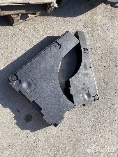 Ящик для инструментов левый;правый Ford Focus III