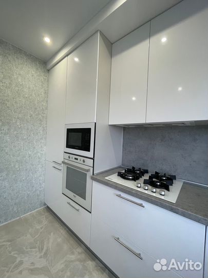 Кухни на заказ от фабрики