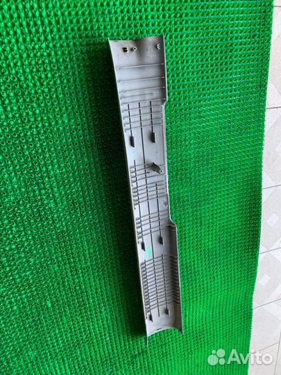 Накладка на порог лев. перед. Toyota Tacoma