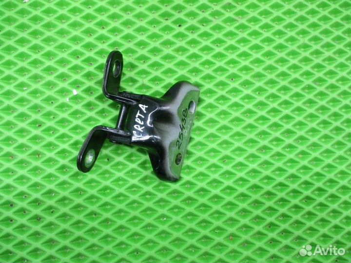 Петля двери задней правой верхняя Hyundai Creta