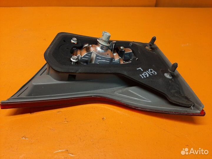 Фонарь крышки багажника задний левый Acura Mdx YD2