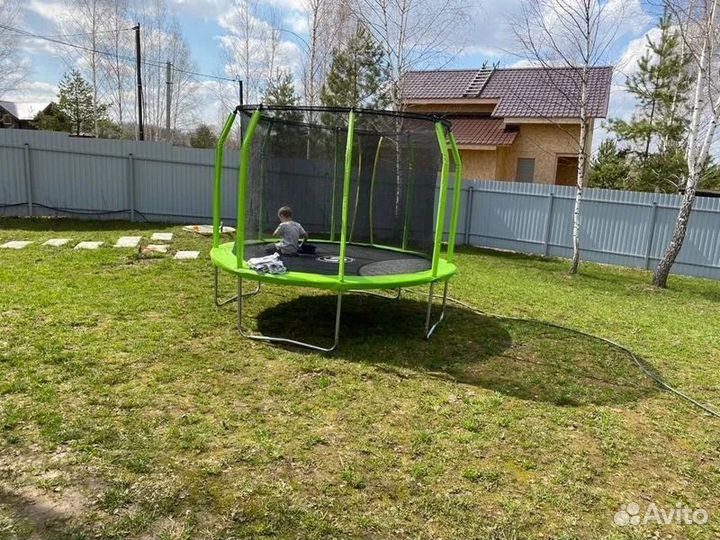 Батут с сеткой