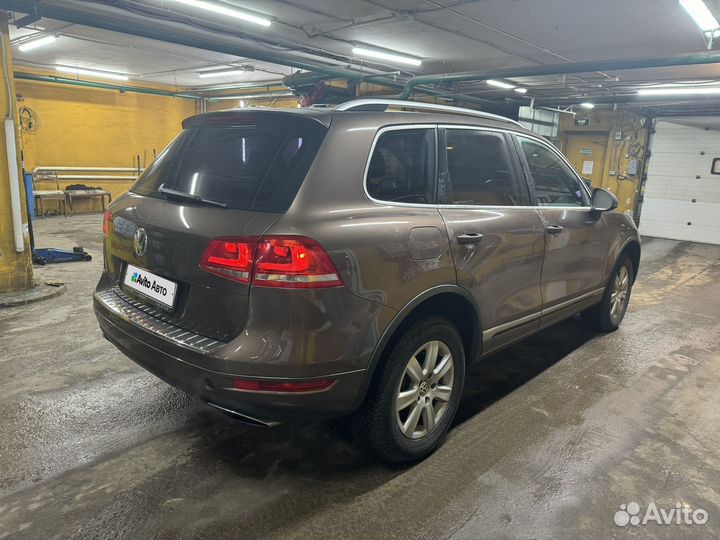 Volkswagen Touareg 3.6 AT, 2011, 229 100 км